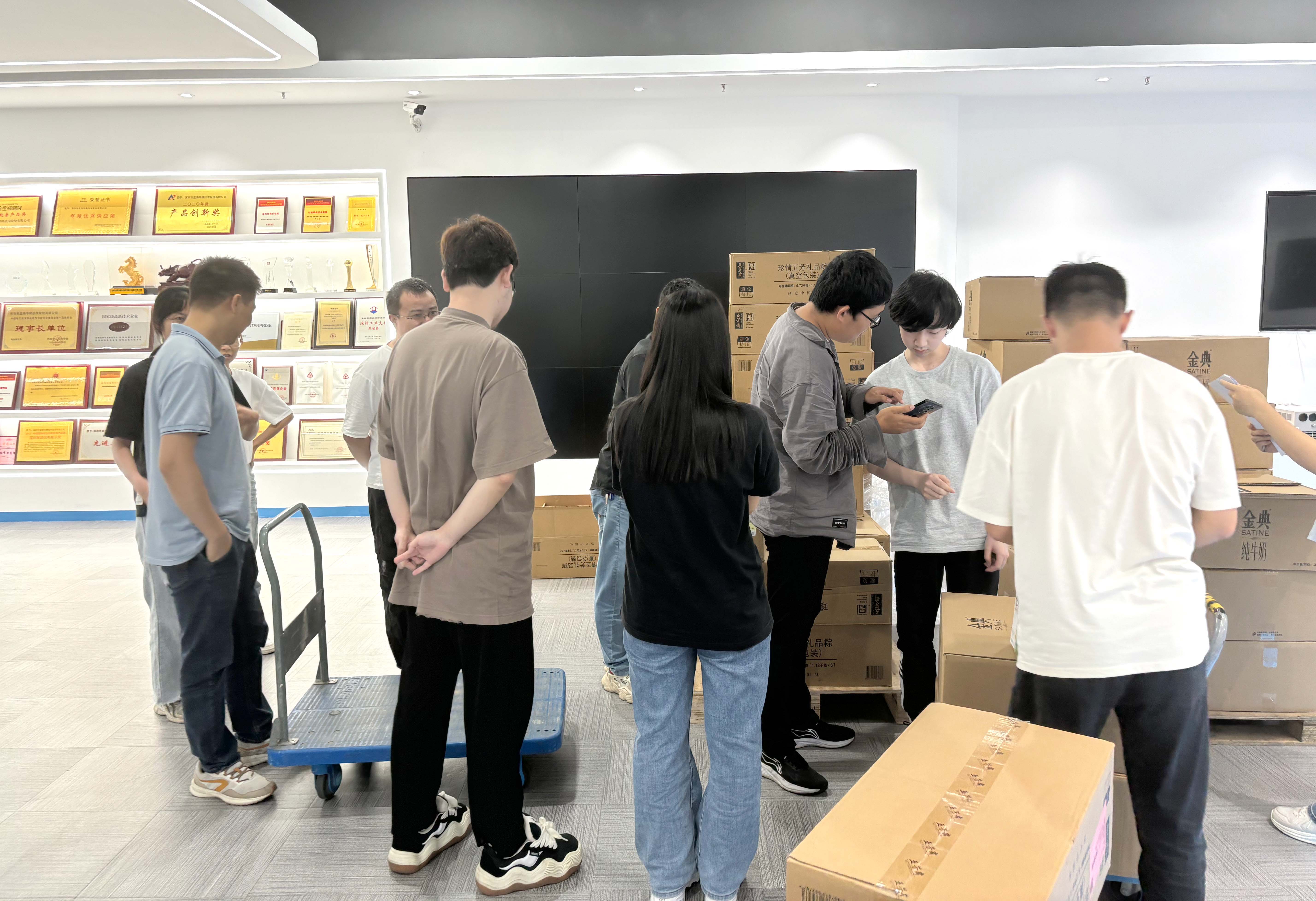 粽香迎端午 关怀暖人心｜澳金沙门为全体家人们发放端午节福利啦！